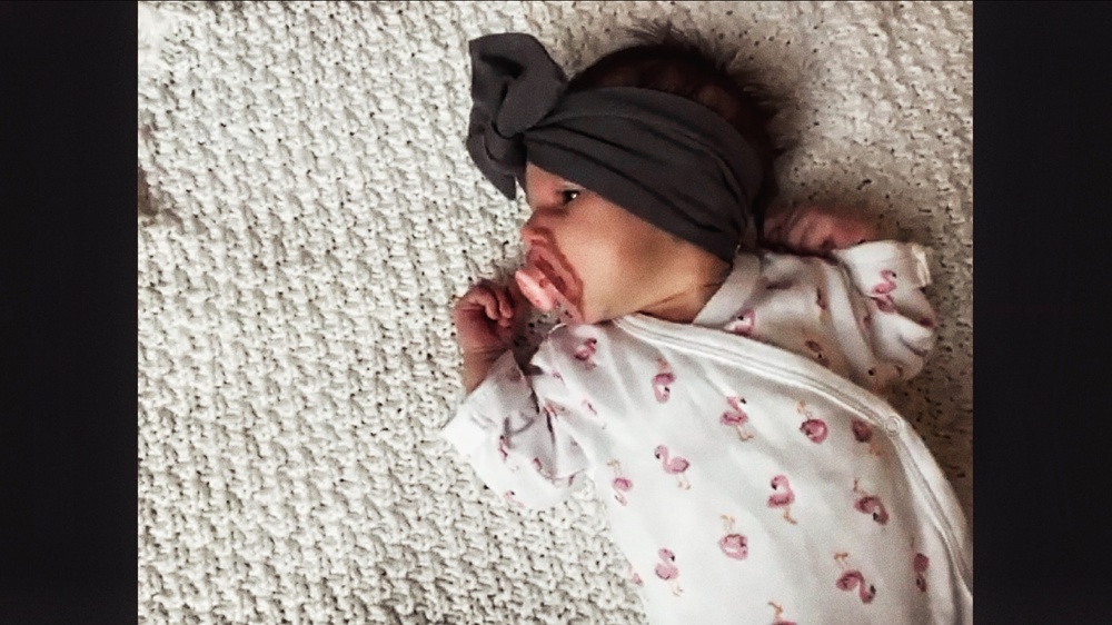 virtual newborn photographer