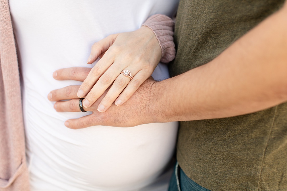 maternity photographer in st louis