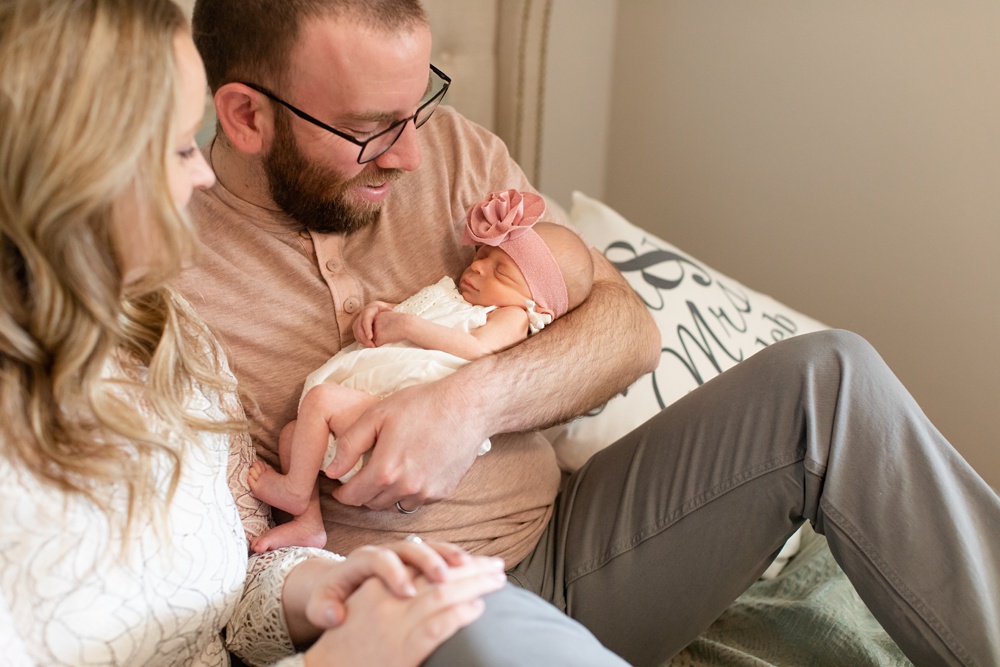 St Louis Newborn Photographer_0008 welcome to the world quinn