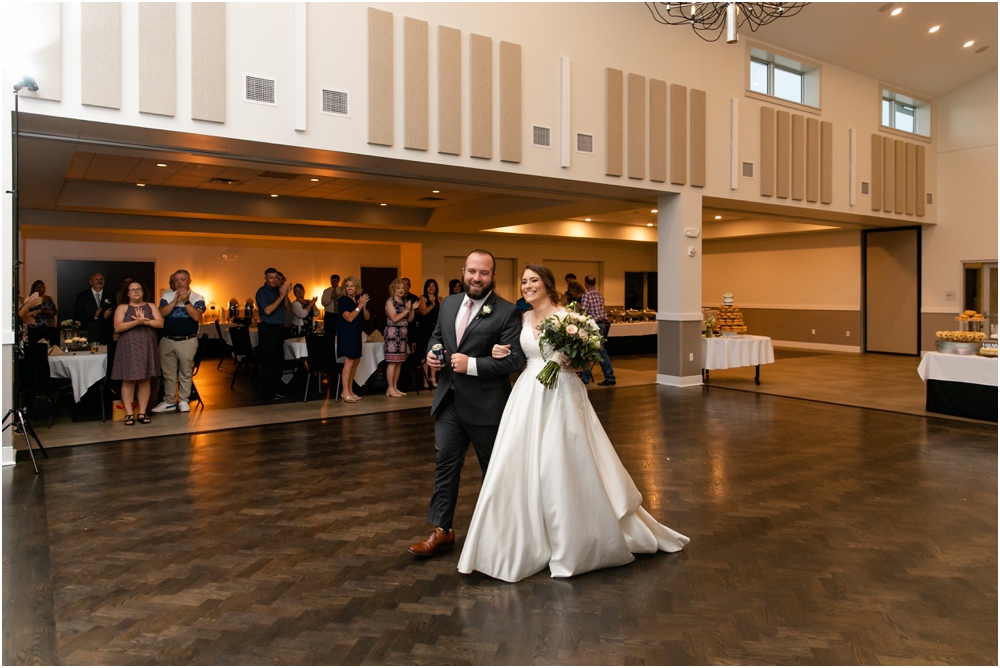 St. Louis Wedding Photographer_0030 wedding reception