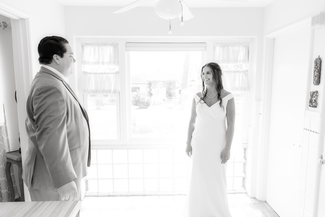 St Louis Wedding Photographer_0014 first look ideas