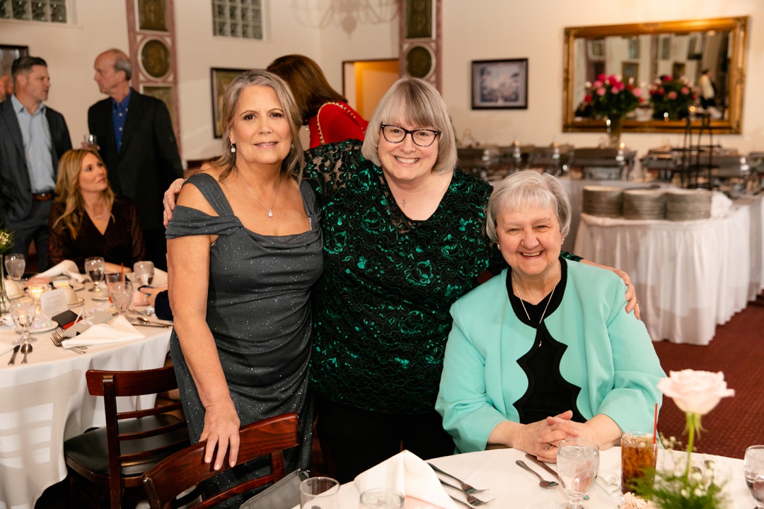 St Louis Wedding Photographer_0044 rose of the hill wedding reception