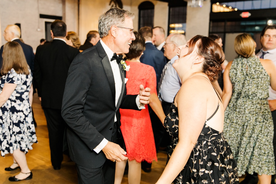 Missouri Wedding Photographer_0051 wedding reception photos