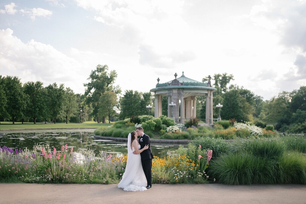 forest park wedding photos