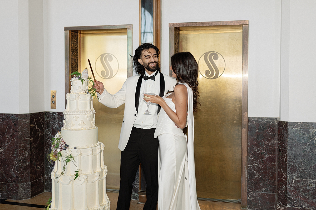Editorial detail of a large wedding cake in St. Louis