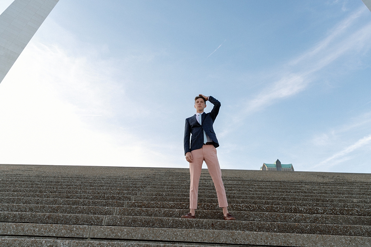 What to wear for senior pictures in St. Louis